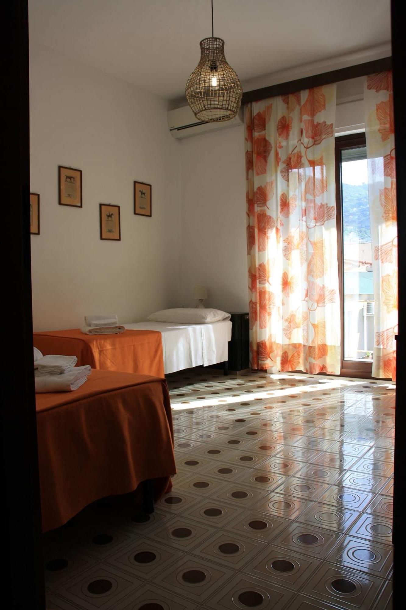Apartment Archimede Lounge *