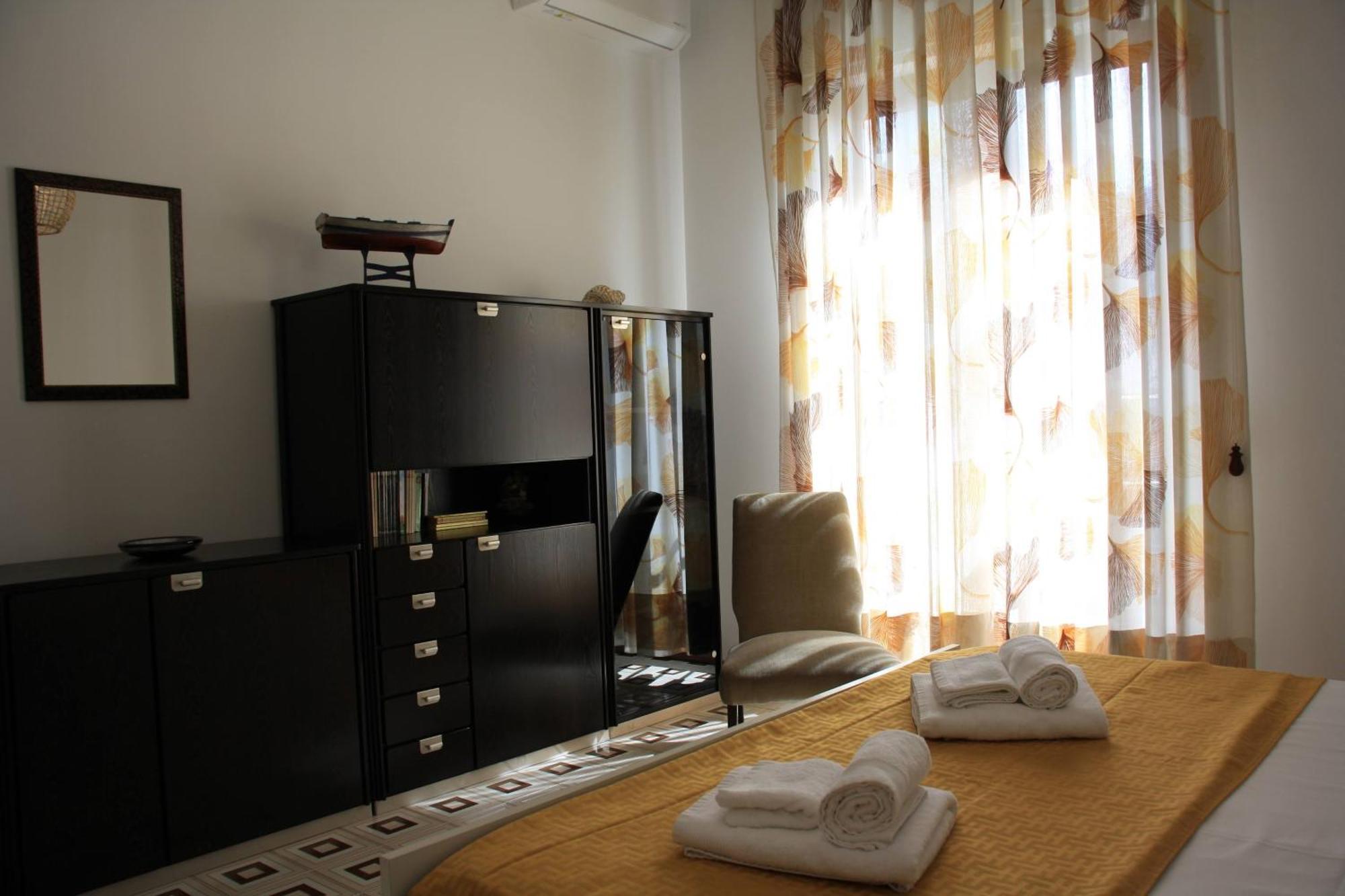 Archimede Lounge Apartment Cefalù